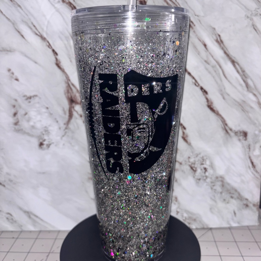 Raider glitter snow globe tumbler cup
